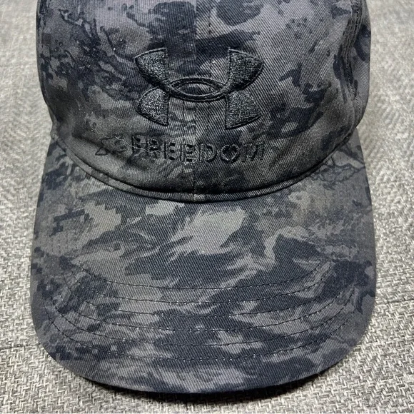 Under Armour Men's Freedom Cap / Hat Adjustable Strapback Urban Camo Black/Grey - Picture 6 of 9